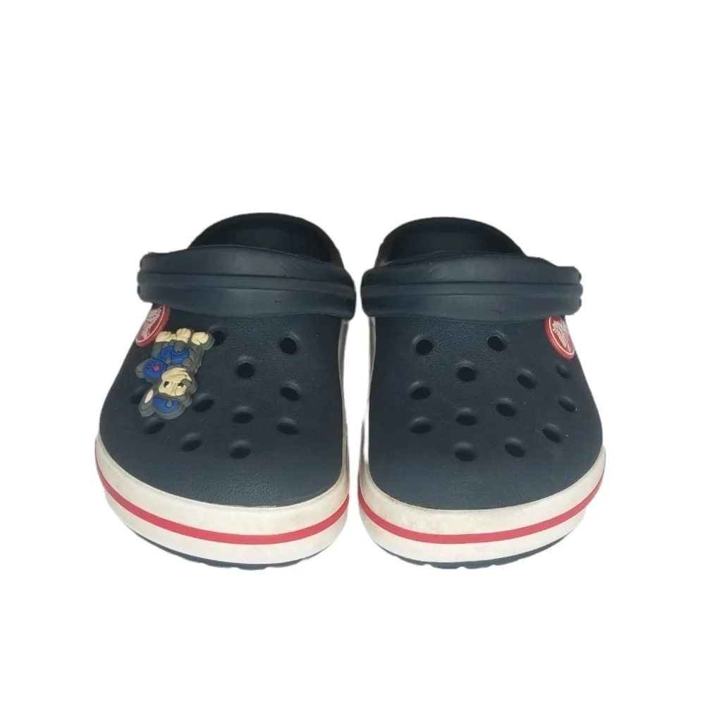 Crocs Crocband Youth Clogs in Navy Size 8.